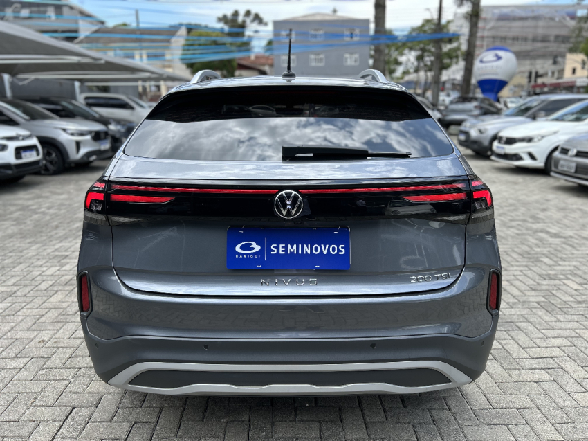 volkswagen nivus 1.0 200 tsi total flex highline automatico 4p 20255