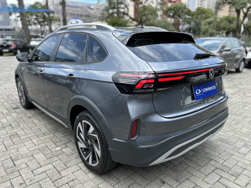 volkswagen nivus 1.0 200 tsi total flex highline automatico 4p 20254