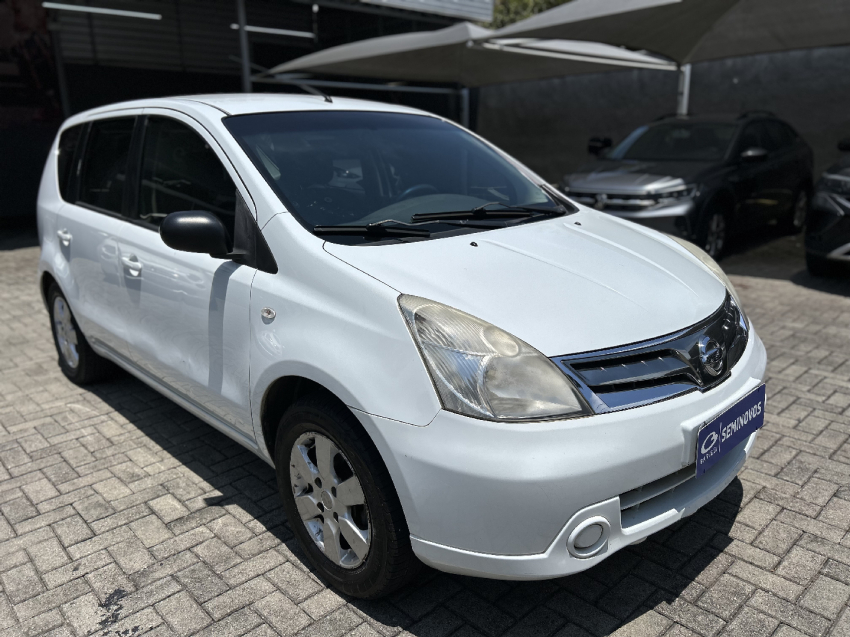 nissan livina 1.6 16v flex 4p manual 2014