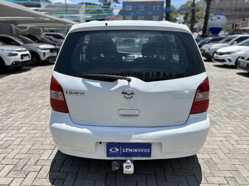 nissan livina 1.6 16v flex 4p manual 20145