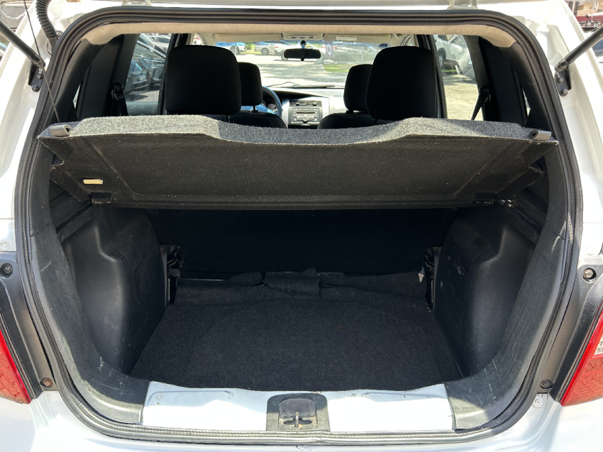 nissan livina 1.6 16v flex 4p manual 20148