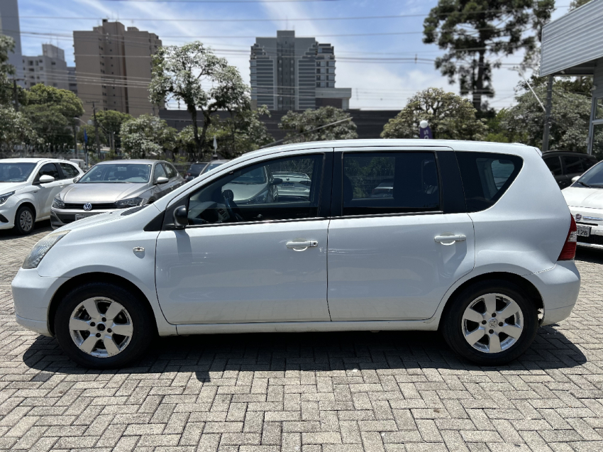 nissan livina 1.6 16v flex 4p manual 20143