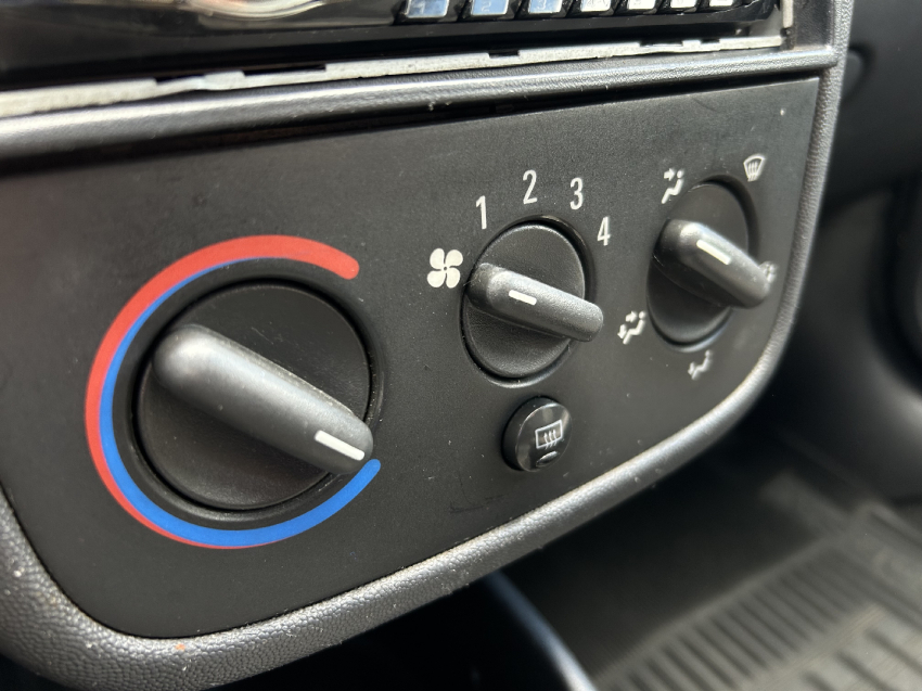 chevrolet corsa 1.4 mpfi maxx 8v flex 4p manual 201114