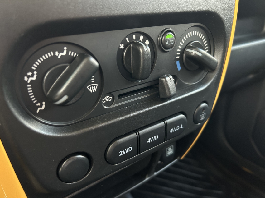 suzuki jimny 1.3 4sport 4x4 16v gasolina 2p manual 4p 202015