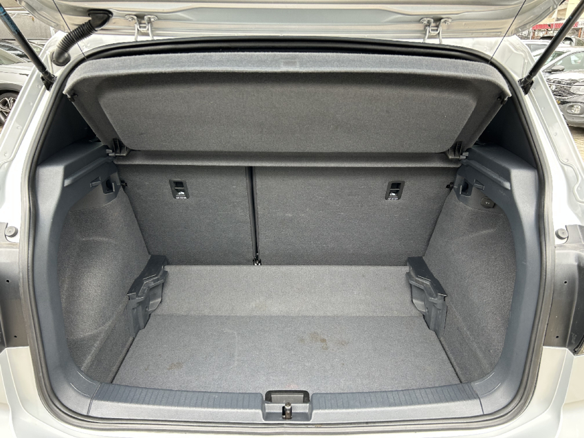 volkswagen t-cross 1.0 200 tsi total flex comfortline automatico 4p 20208