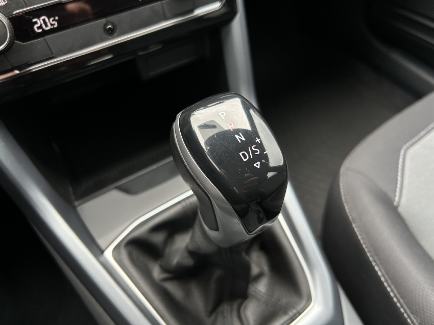 volkswagen t-cross 1.0 200 tsi total flex comfortline automatico 4p 202014