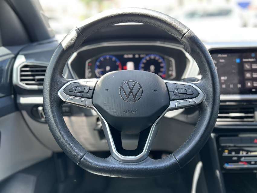 volkswagen t-cross 1.4 250 tsi total flex highline automatico 4p 202311