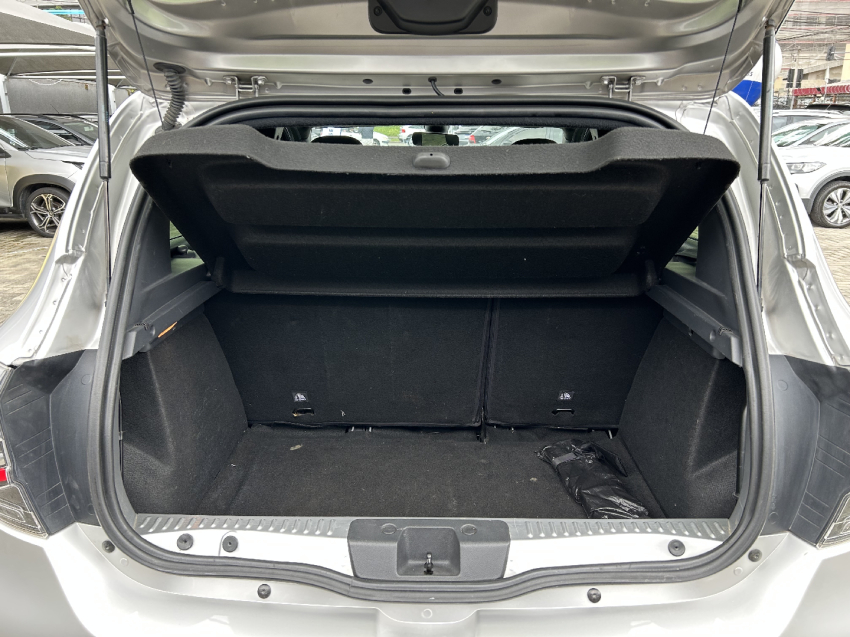 renault sandero 1.6 16v sce flex zen x-tronic 4p automatico 20228