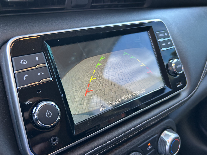 nissan kicks 1.6 16v flexstart sv 4p xtronic flex automatico 201913