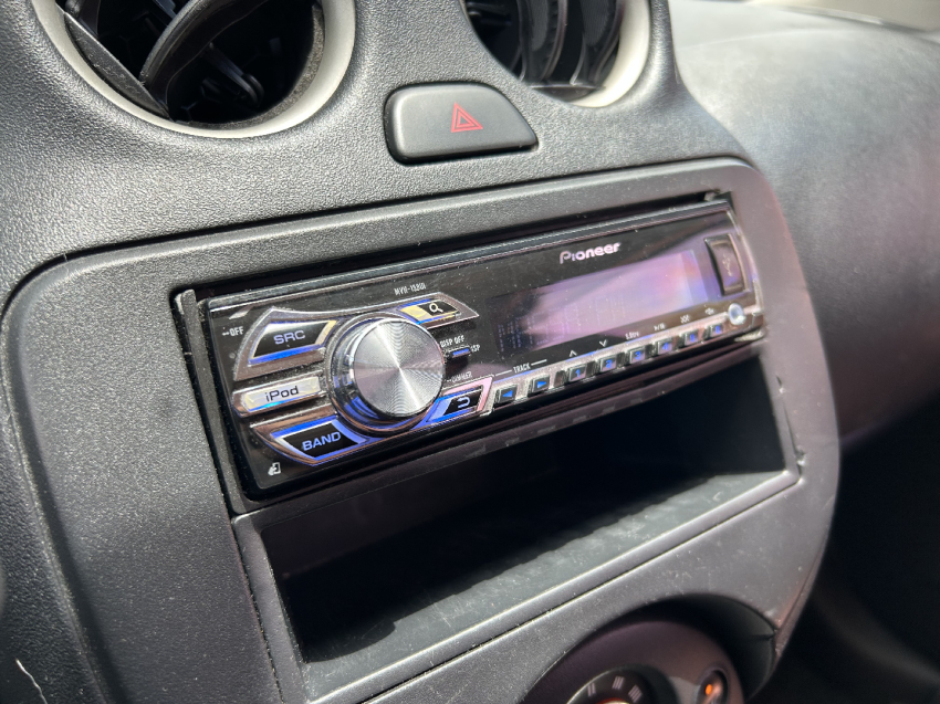 nissan march 1.0 s 16v flex 4p manual 201413