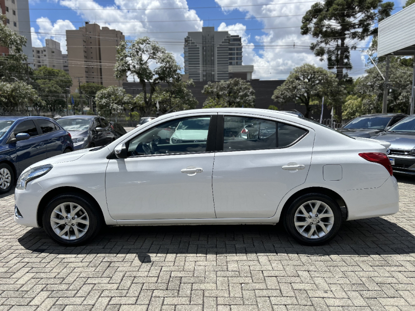 nissan versa 1.6 16v flexstart sv 4p xtronic flex automatico 20203