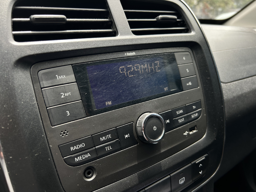 renault kwid 1.0 12v sce flex zen manual 4p 202313