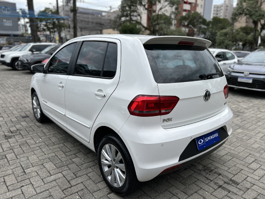 volkswagen fox 1.6 msi comfortline 8v flex 4p manual 20154