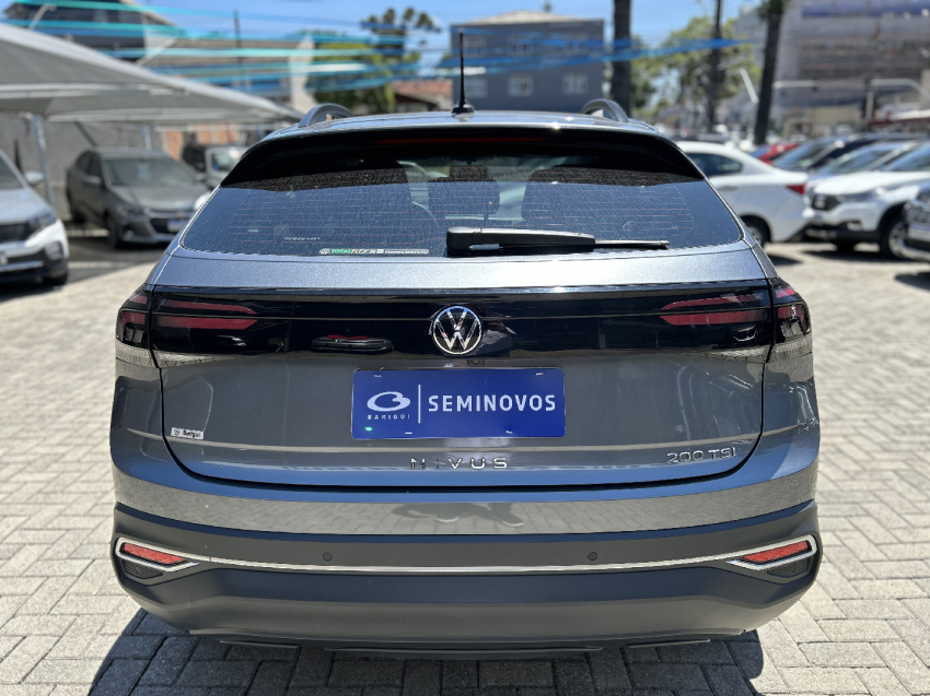 volkswagen nivus 1.0 200 tsi total flex comfortline automatico 4p 20245