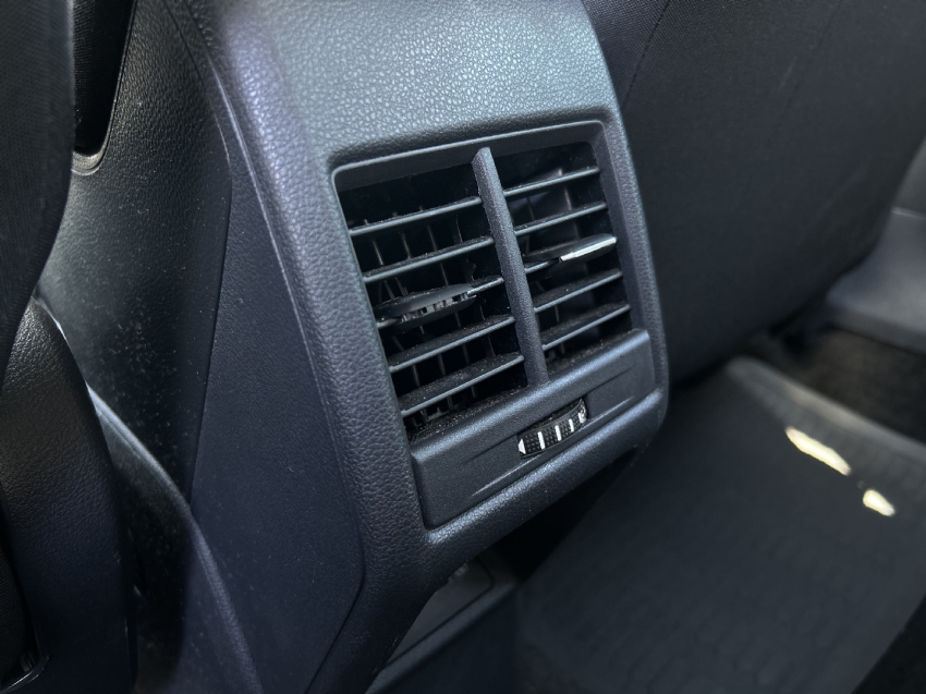 volkswagen nivus 1.0 200 tsi total flex comfortline automatico 4p 202416