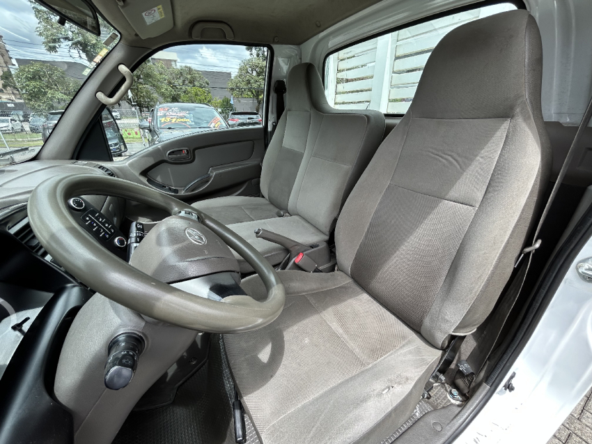 hyundai hr 2.5 longo sem cacamba 4x2 16v 130cv turbo intercooler diesel 2p manual 202210