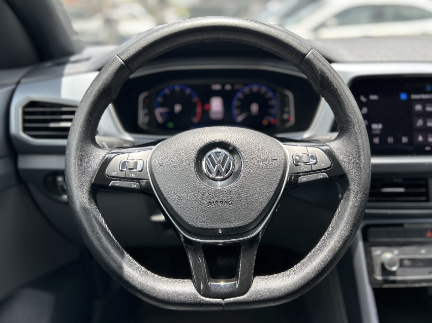 volkswagen t-cross 1.0 200 tsi total flex comfortline automatico 4p 202111