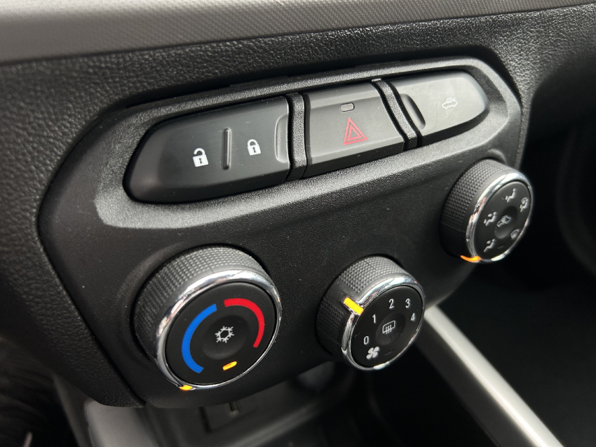 chevrolet onix 1.0 mpfi lt 8v flex 4p manual 201914