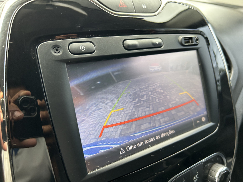 renault captur 1.6 16v sce flex intense x-tronic 4p automatico 201913