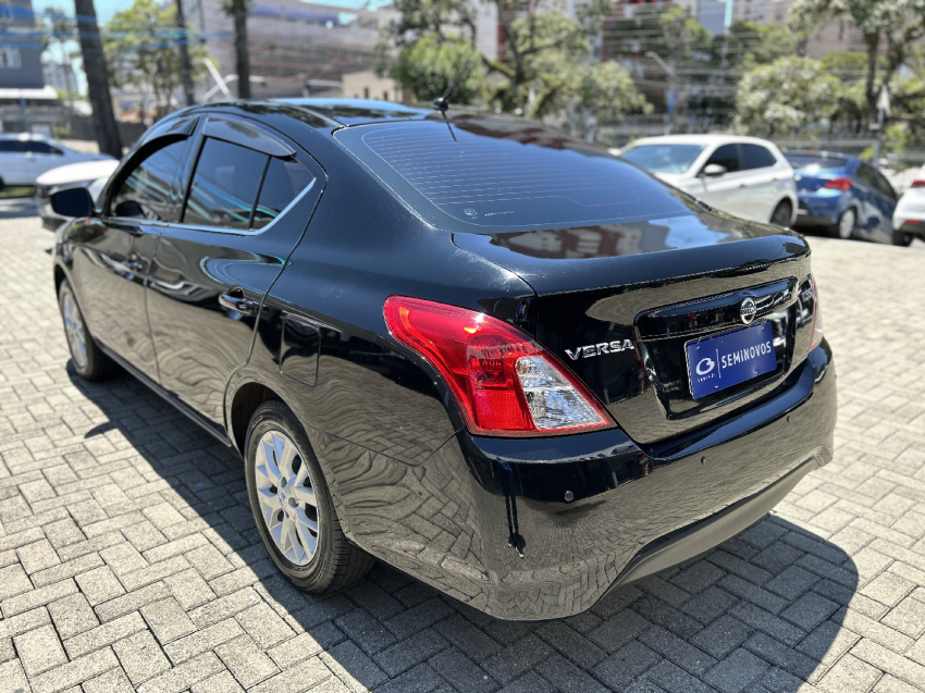 nissan versa 1.6 16v flex sl 4p manual 20164