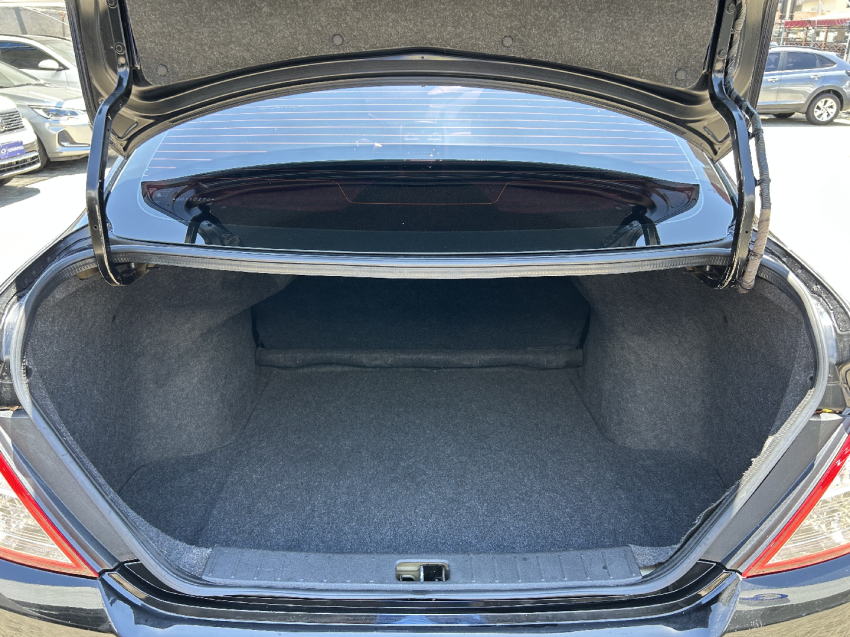 nissan versa 1.6 16v flex sl 4p manual 20168