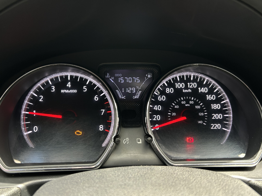 nissan versa 1.6 16v flex sl 4p manual 201612