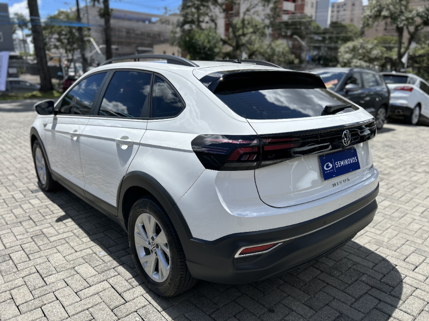 volkswagen nivus 1.0 200 tsi total flex comfortline automatico 4p 20234