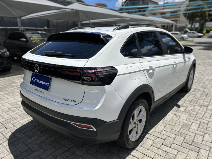 volkswagen nivus 1.0 200 tsi total flex comfortline automatico 4p 20236