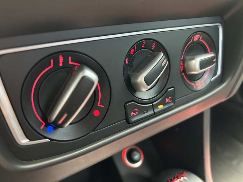 volkswagen fox 1.6 mi rock in rio 8v flex 4p manual 201414