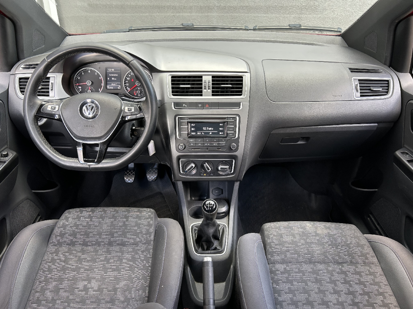 volkswagen fox 1.0 mpi track 12v flex 4p manual 201710