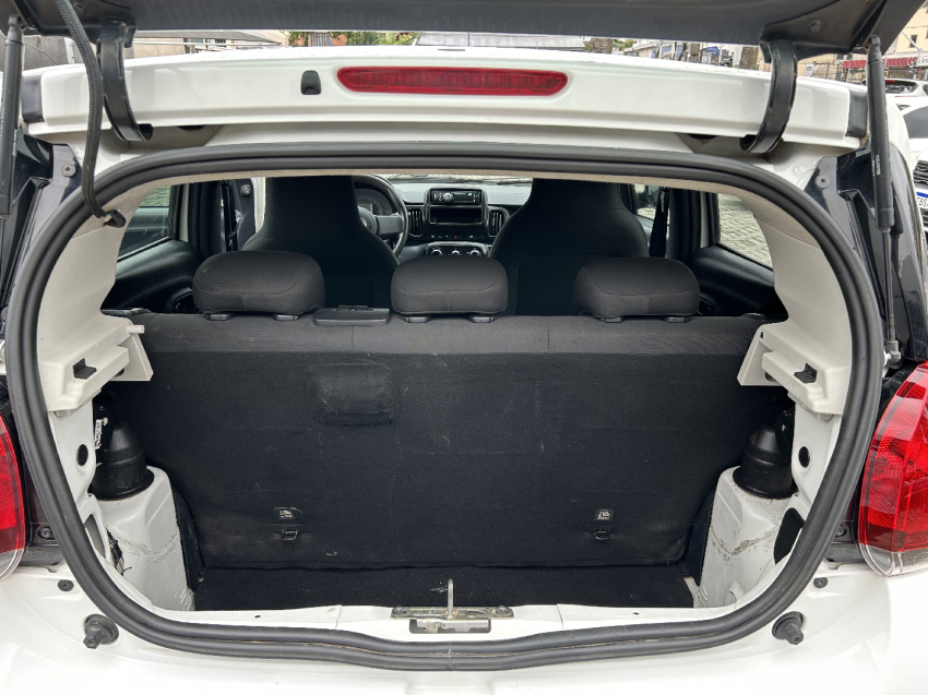 fiat mobi 1.0 evo flex like. manual 4p 20238