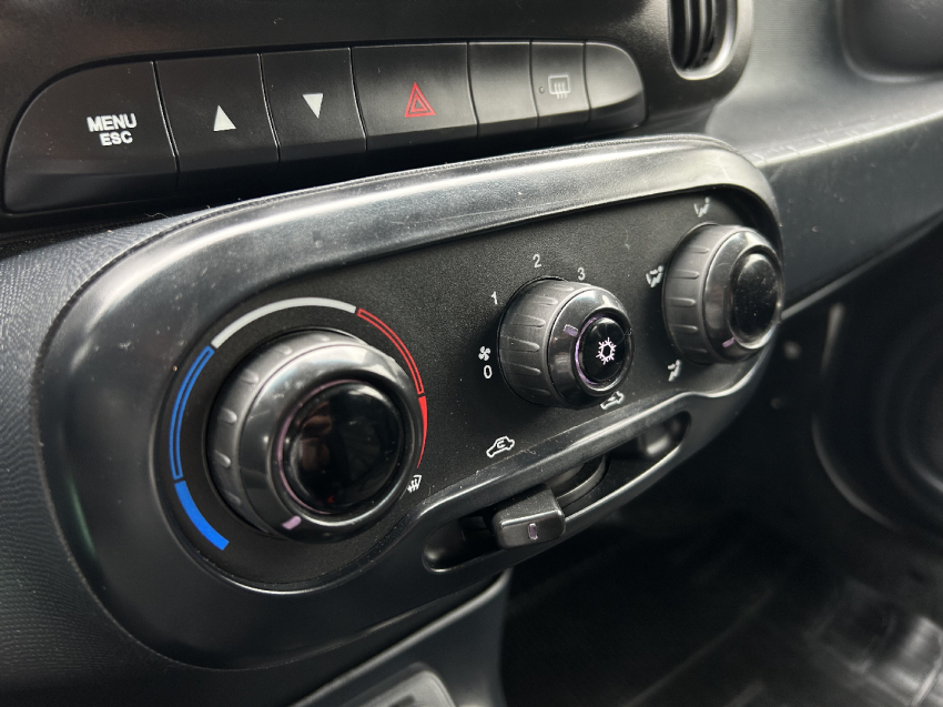 fiat mobi 1.0 evo flex like. manual 4p 202314