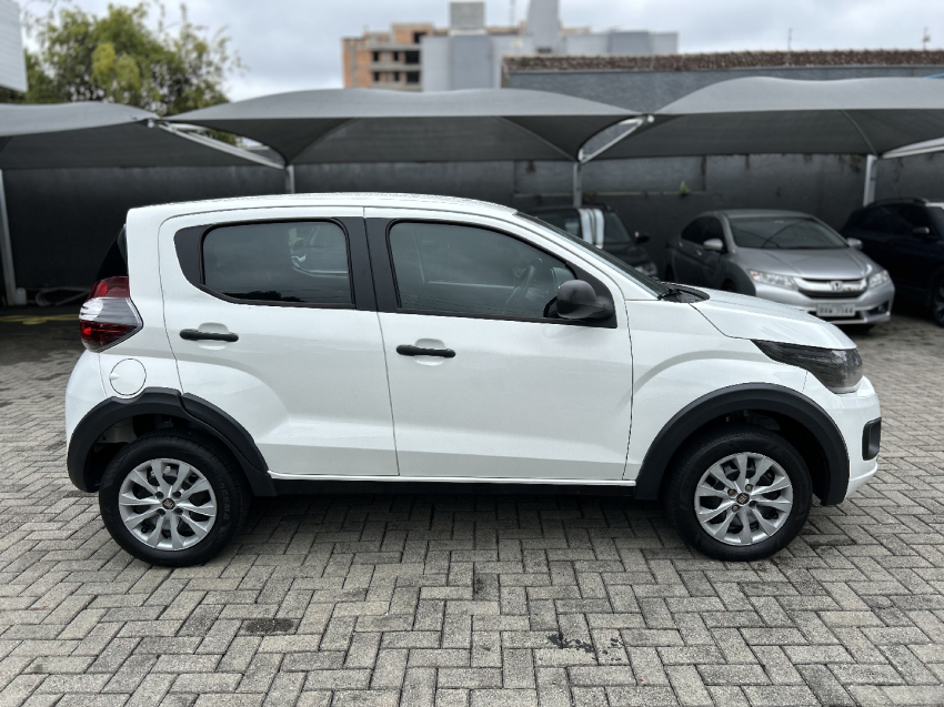 fiat mobi 1.0 evo flex like. manual 4p 20237