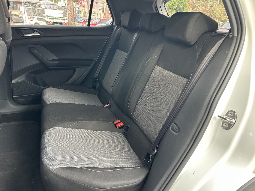 volkswagen t-cross 1.0 200 tsi total flex automatico 4p 202616