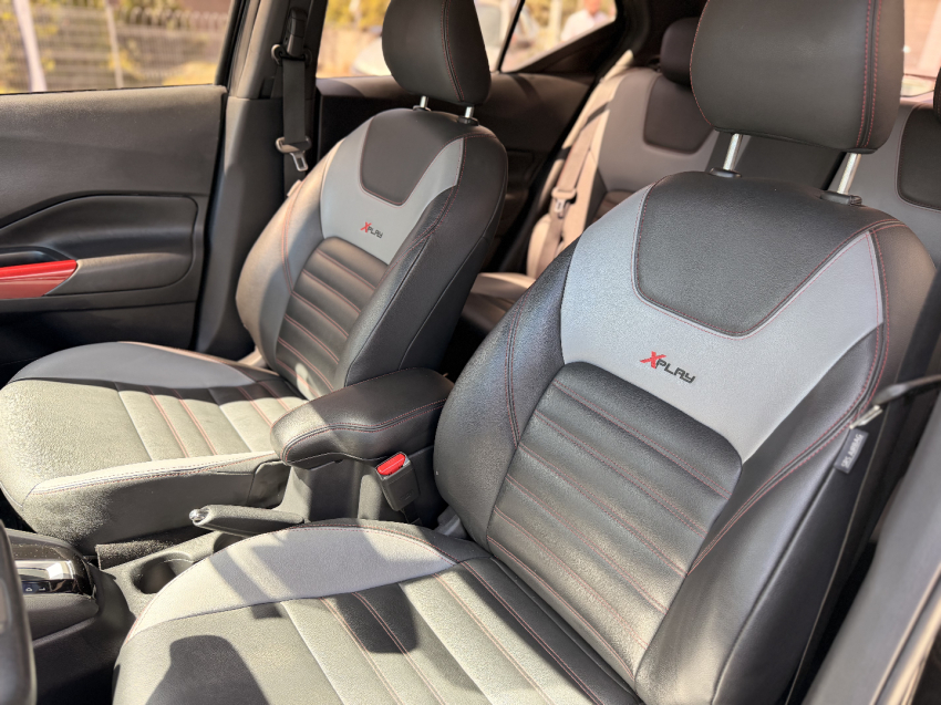 nissan kicks 1.6 16v flexstart xplay xtronic flex 4p automatico 202416