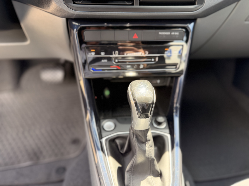 volkswagen t-cross 1.0 200 tsi total flex comfortline automatico 4p 202213