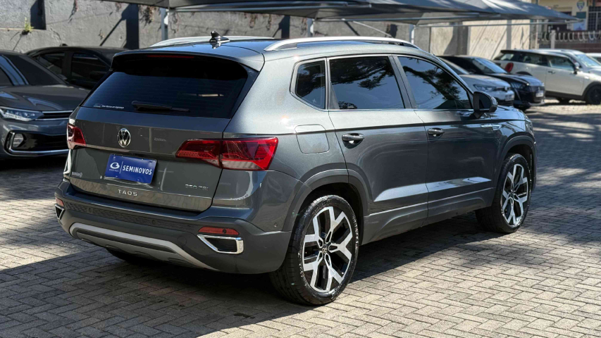volkswagen taos 1.4 250 tsi total flex highline automatico 4p 20244