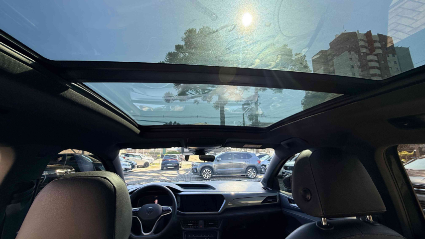 volkswagen taos 1.4 250 tsi total flex highline automatico 4p 202413