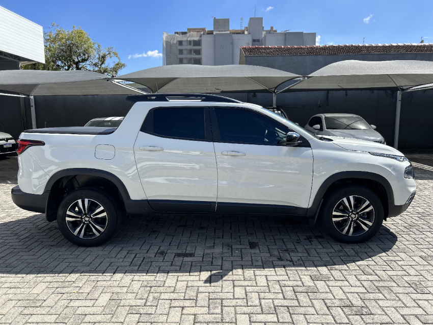 fiat toro 1.3 turbo 270 flex freedom at6 4p automatico 20257
