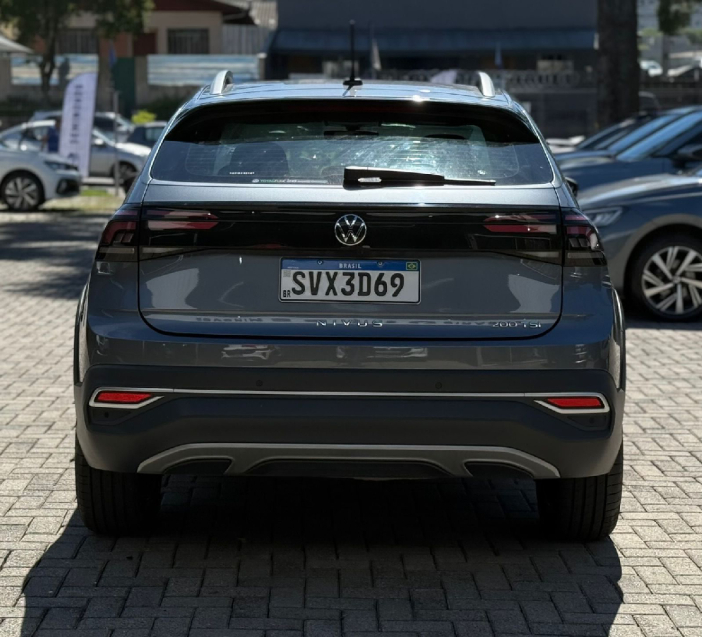 volkswagen nivus 1.0 200 tsi total flex highline automatico 4p 20247