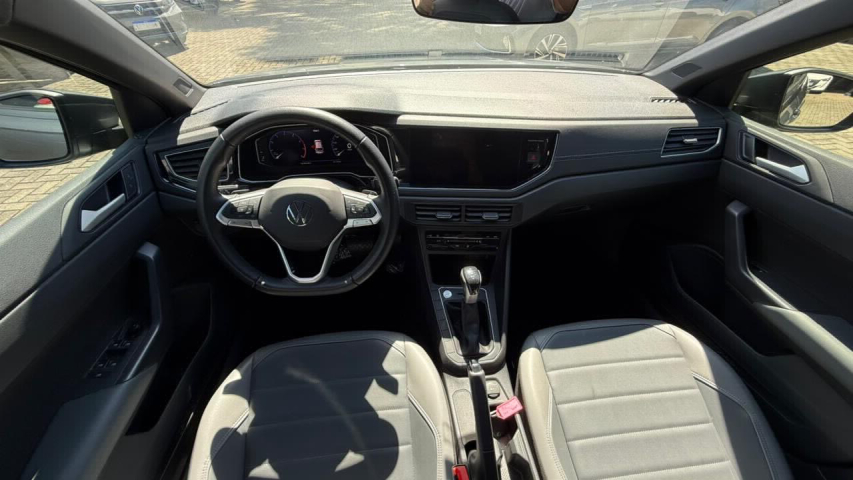 volkswagen nivus 1.0 200 tsi total flex highline automatico 4p 202413