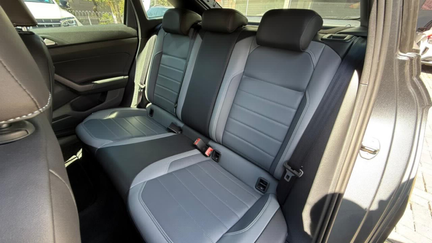 volkswagen nivus 1.0 200 tsi total flex highline automatico 4p 20249