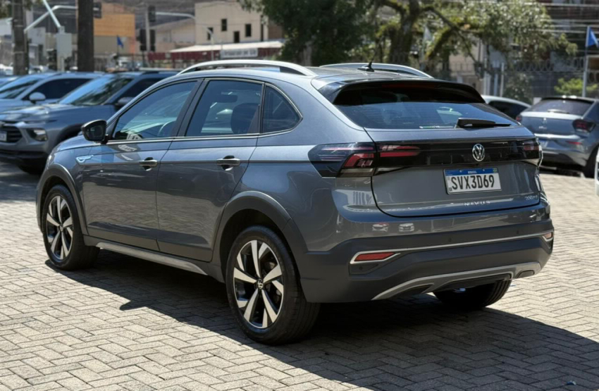 volkswagen nivus 1.0 200 tsi total flex highline automatico 4p 20246