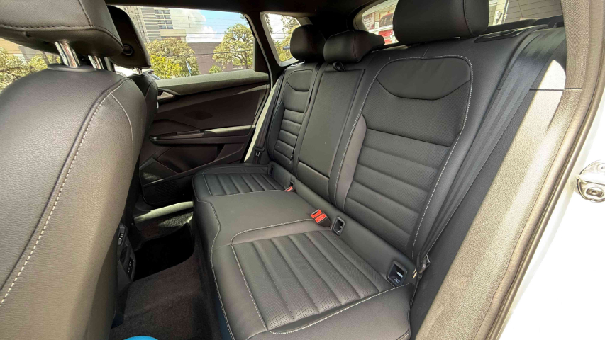 volkswagen taos 1.4 250 tsi total flex highline automatico 4p 20248