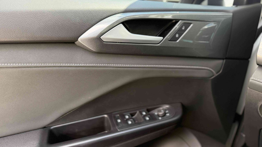 volkswagen taos 1.4 250 tsi total flex highline automatico 4p 202414