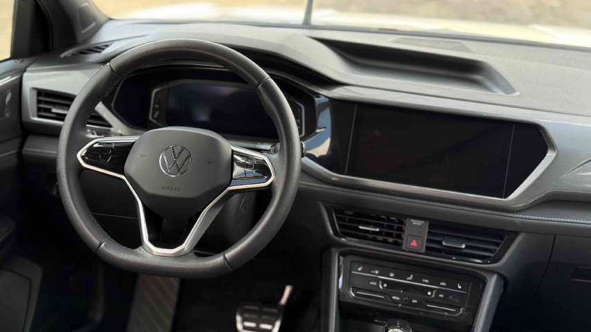 volkswagen taos 1.4 250 tsi total flex highline automatico 4p 202410