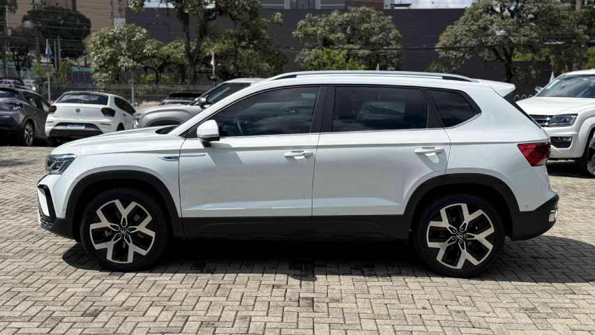 volkswagen taos 1.4 250 tsi total flex highline automatico 4p 20247