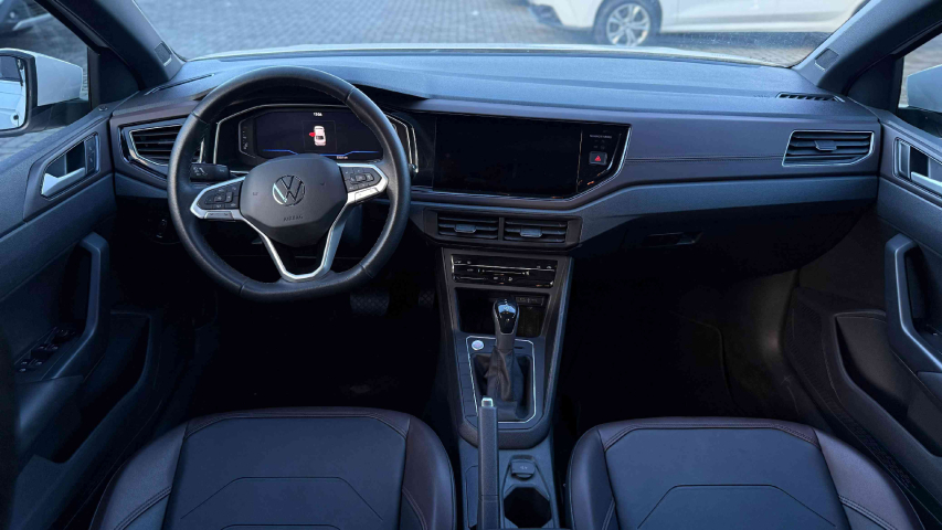 volkswagen virtus 1.0 200 tsi highline automatico flex 4p 202411