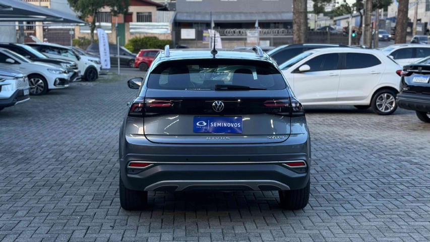 volkswagen nivus 1.0 200 tsi total flex highline automatico 4p 20245