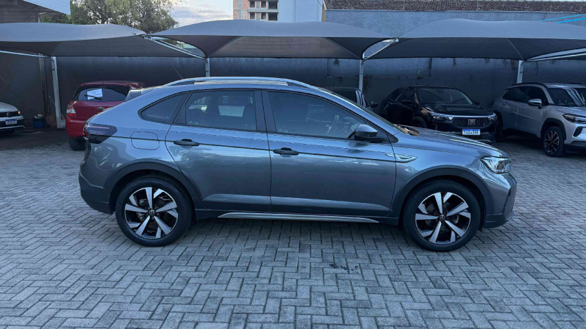 volkswagen nivus 1.0 200 tsi total flex highline automatico 4p 20243